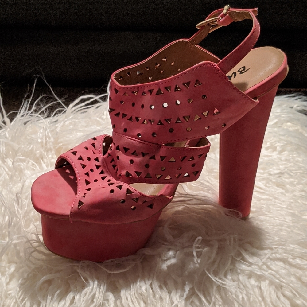 Platform Heels - Picture 3 of 5
